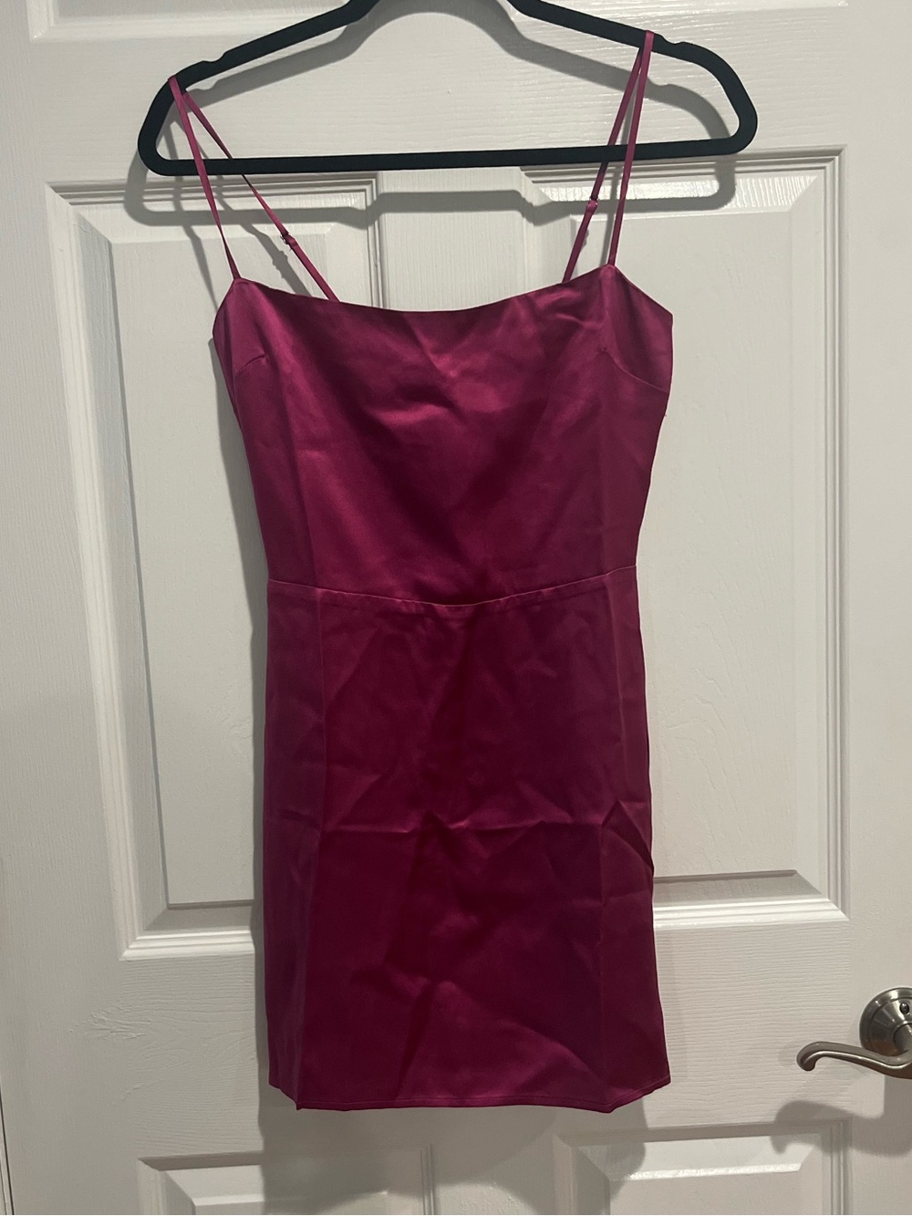 NWT Reformation Frankie Silk Mini Dress Hibiscus Tea - Picture 2 of 5